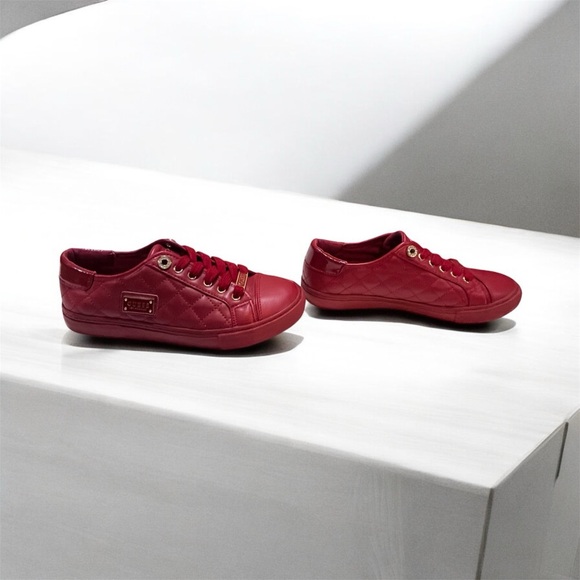 GUESS Women's Red Quilted Low Top Sneakers Size 7 Casual Athletic - Picture 4 of 8